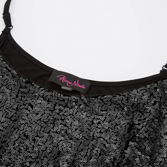 Plus size sequin top - Picture 3 of 4